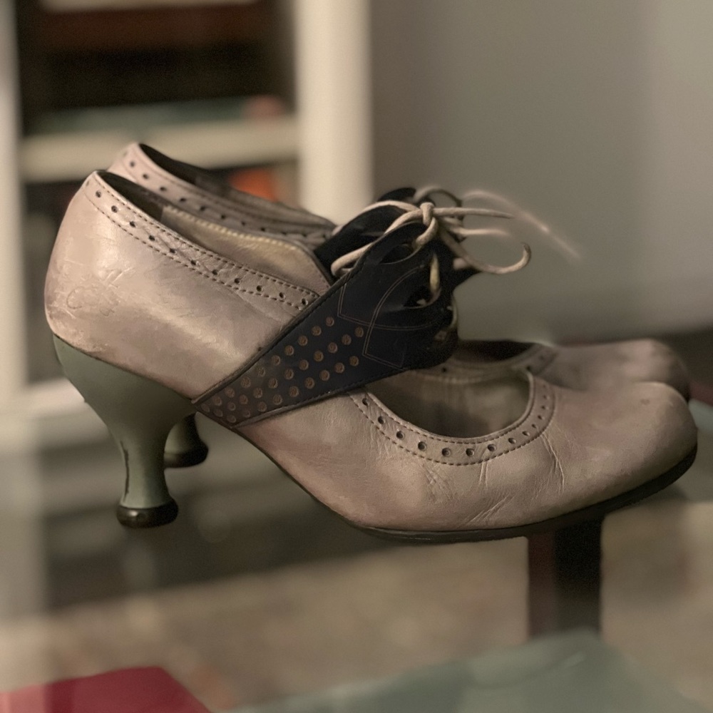 John Fluevog Mollie Johnson Mary Jane’s 7.5
